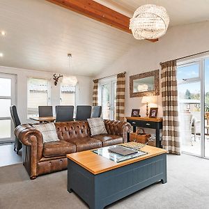 Elegance Lodge